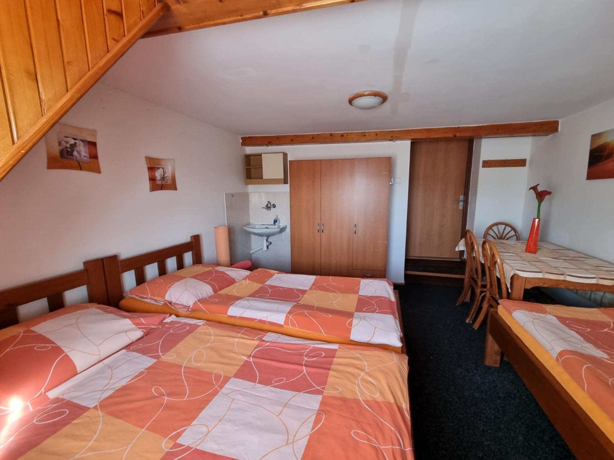 Penzion Tomy Pihlov Horni Plana Exterior foto