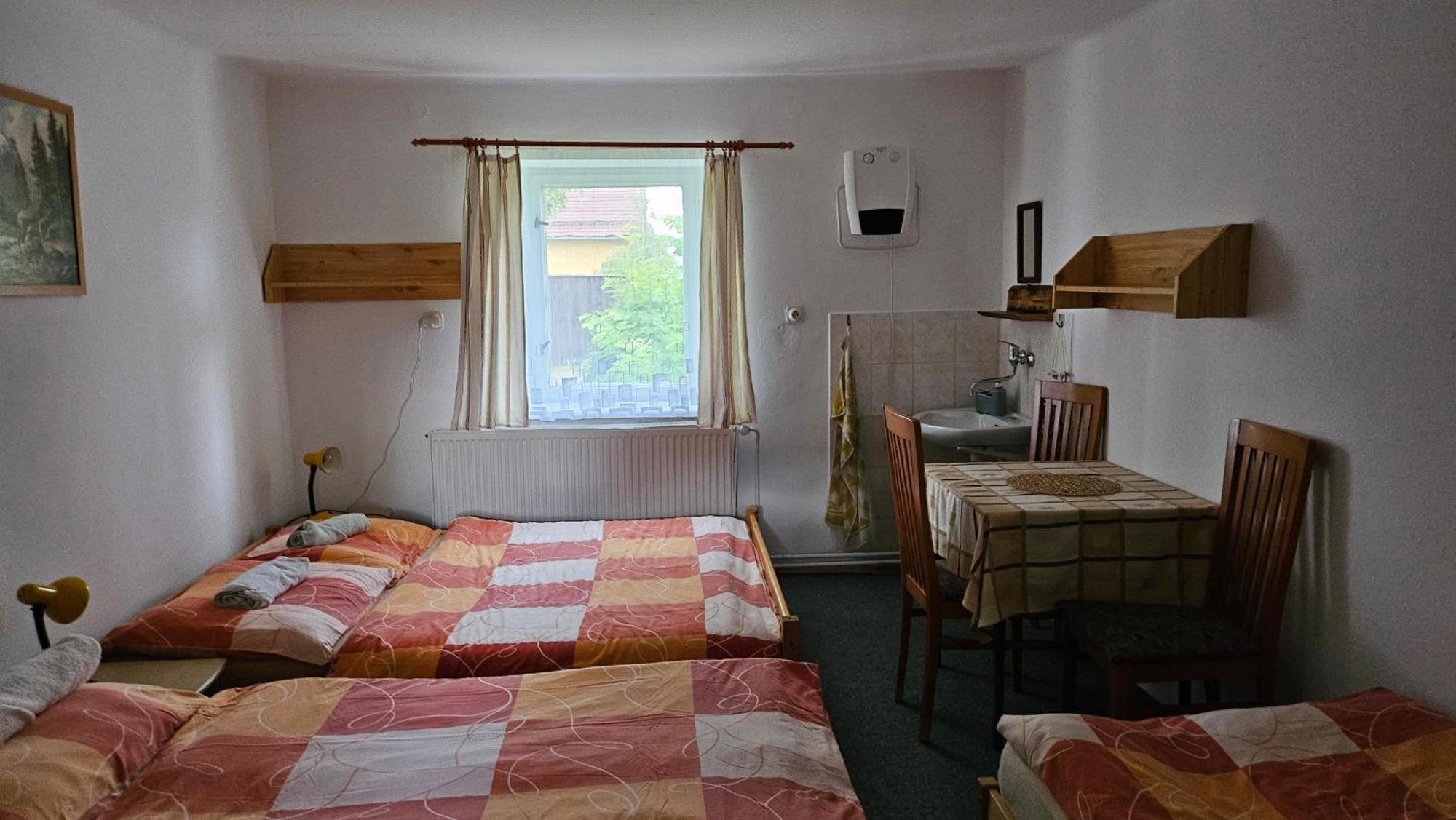 Penzion Tomy Pihlov Horni Plana Exterior foto